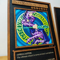 Χειροποίητη Ξύλινη Πινακίδα Yu-Gi-Oh! – “Dark Magician”